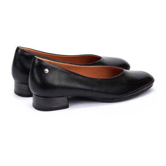 Pikolinos Women's UBEDA Wide fit heeled shoes Black
