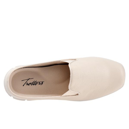 Trotters Women's Uma Bone