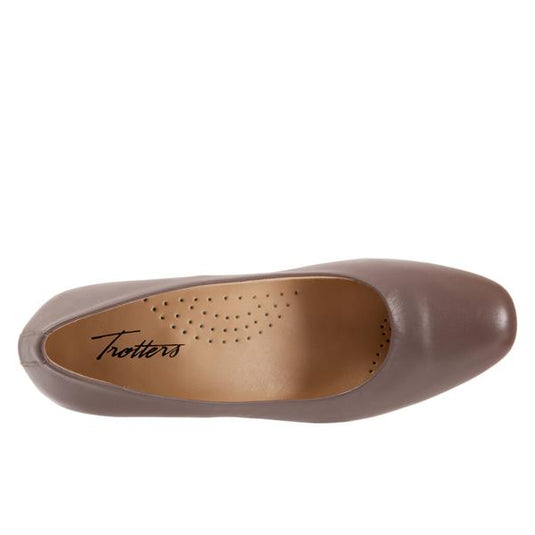 Trotters Women's Daria Taupe