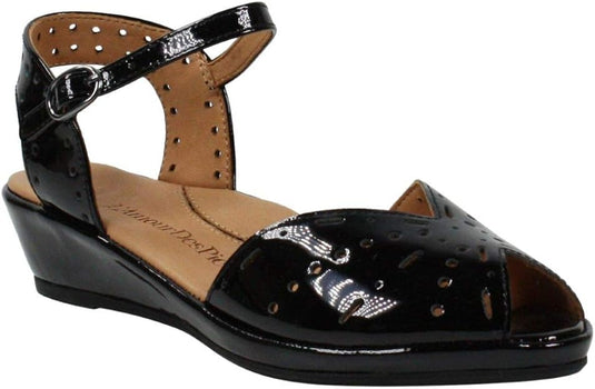 L'Amour Des Pieds Women's Brenn Sandals Black Patent