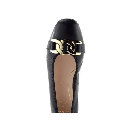 Ara Women's Nappa-Soft Black Leather with Gold