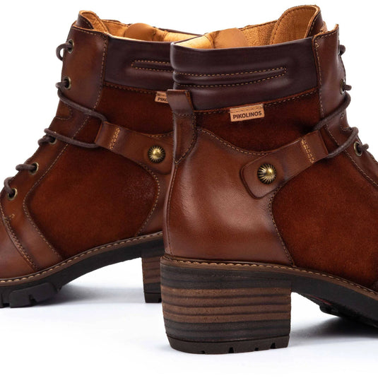 Pikolinos women's SAN SEBASTIA heeled lace-up ankle boots Cuero