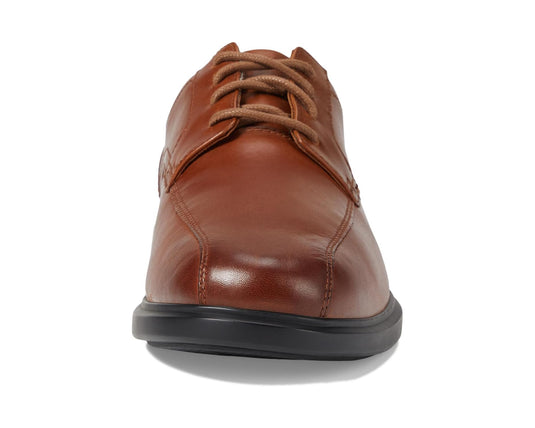 Johnston & Murphy Men's XC4 Stanton 2.0 Run-Off Lace-Up Brown