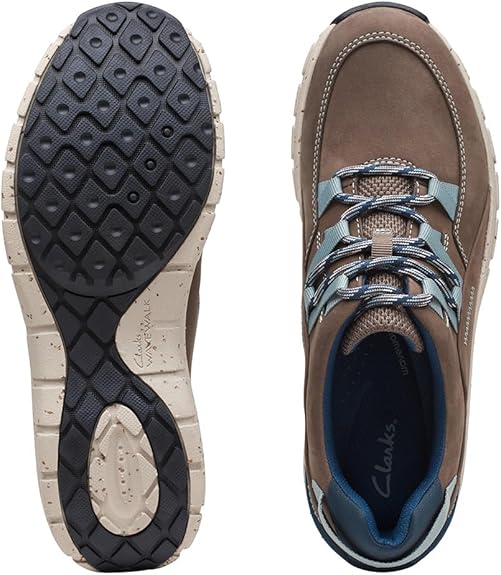 Clarks Women's Wave Range Ap Sneaker Taupe Combi