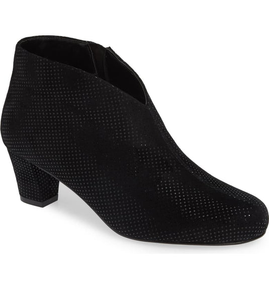 David Tate Women's Fame Bootie Black Suede