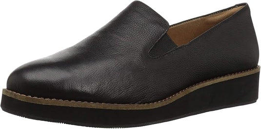Soft Walk Women's Whistle Loafer Black