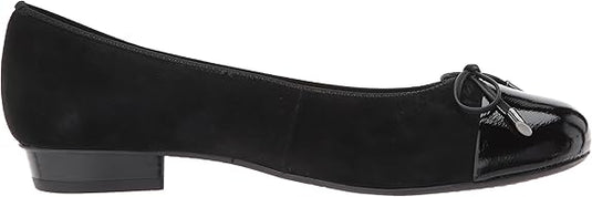 ARA Women's Betty flat shoe Black Suede