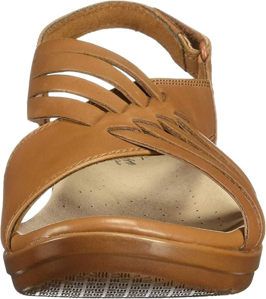 Clarks Women's loomis cassey - Tan Leather