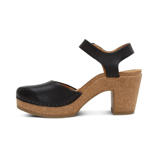 Aetrex Women's Finley Closed Toe Heel Sandal Black