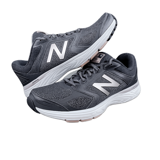 New Balance Women's 560v7