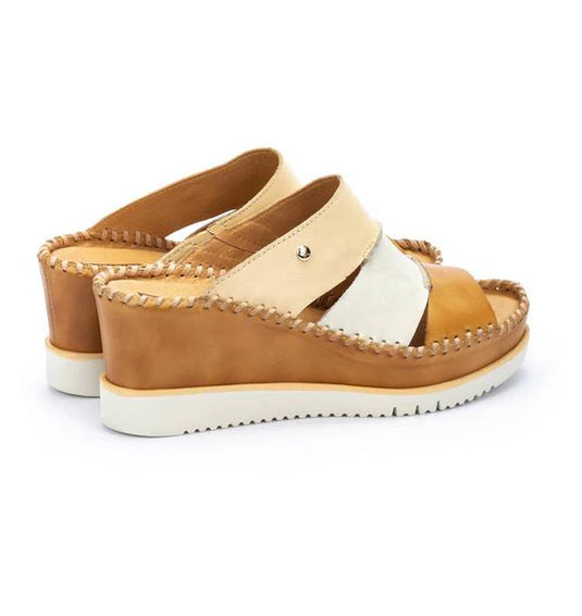 Pikolinos Women's Aguadulce Sandals Honey