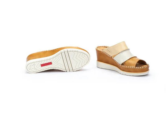 Pikolinos Women's Aguadulce Sandals Honey