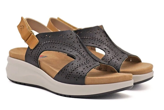 Fluchos Women's YAGON F1481 Sandals Black