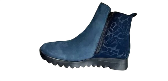 Munro Women's Ashcroft Blue Nubuck and Floral Fabric