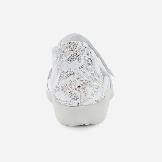 Naot Women's Papaki Sandals Soft White Floral