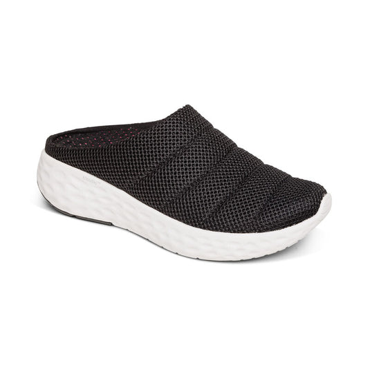 Aetrex Women's Harley Slip-On Sneakers Black