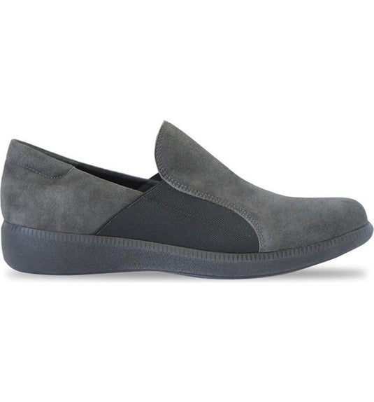 Munro Women's Clay Grey Suede