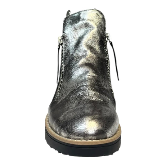 Django And Juliette Women's OHMY-DJ Ankle Boot Pewter