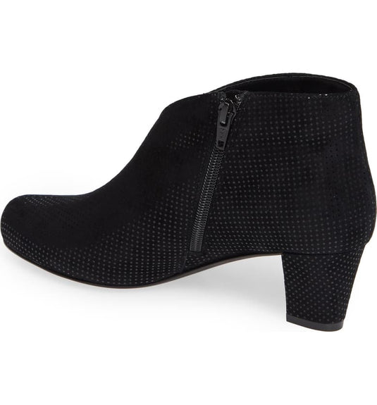 David Tate Women's Fame Bootie Black Suede