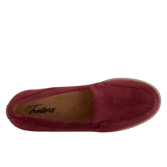 Trotters Women's Fayth Slip On Sangria Suede