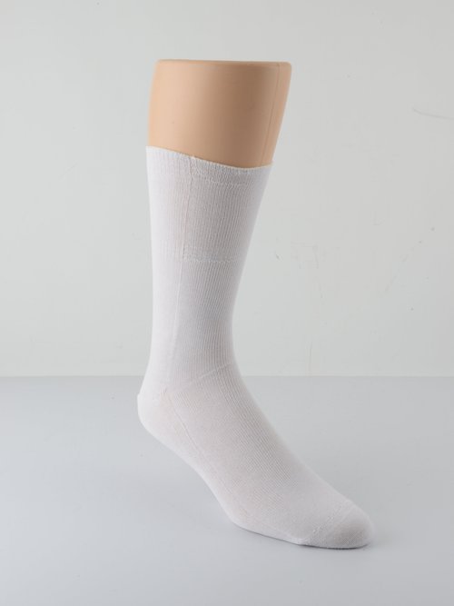 Foundation Diabetic Seam Free Crew Socks for Men/Women White