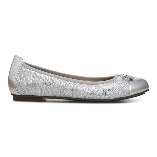 Vionic Women's Minna Ballet Flat Silver