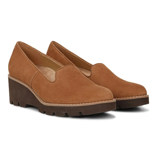 Vionic Women's Willa Wedge Toffee Suede