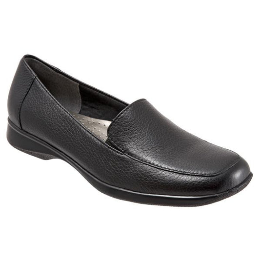 Trotters Women's Jenn Slip-On,Black,