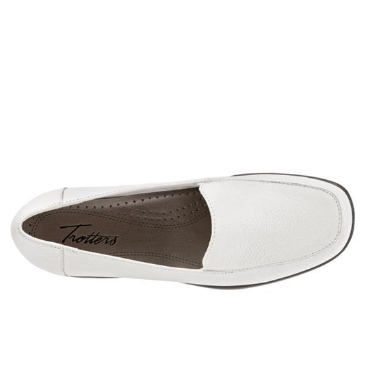 Trotters Women's Jenn Slip-On White