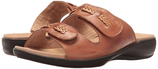 Trotters Women's Kap Slide Sandal Luggage