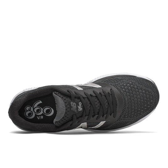 New Balance Men's 860v9 Black/Magnet