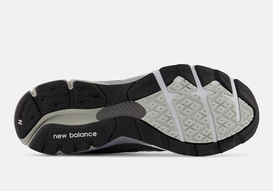 New Balance Men's 990v3 Sneakers - Grey