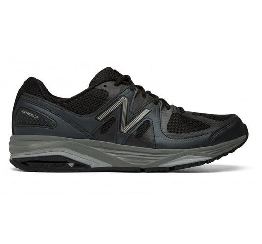 New Balance Men's 1540v2 Sneaker Black