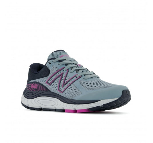 New Balance Women's 840 v5 Sneaker Cyclone
