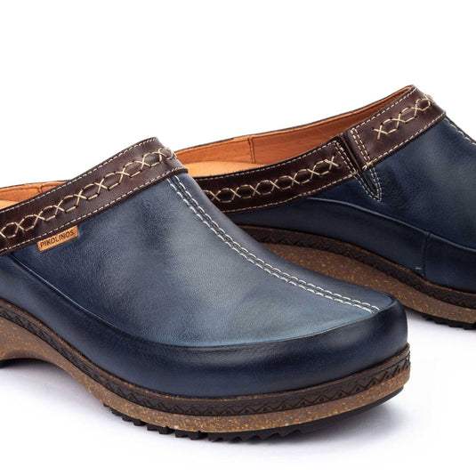 Pikolinos GRANADA Women's leather clogs - Blue