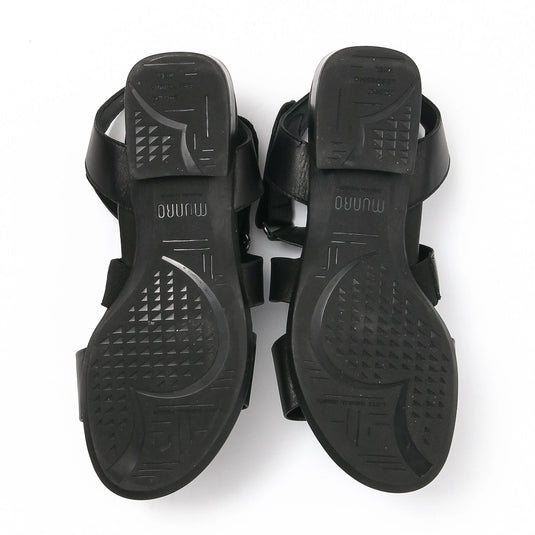 Munro Women's Souki Sandals Black Leather