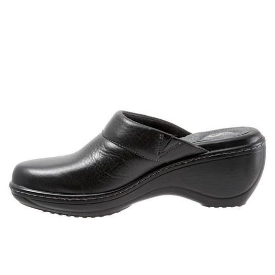 Softwalk Women's Murietta Clog Black Leather