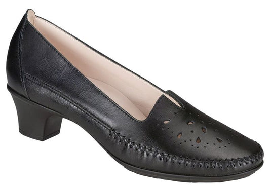 SAS Women's Sonyo V-Cut Pump Alfa Black