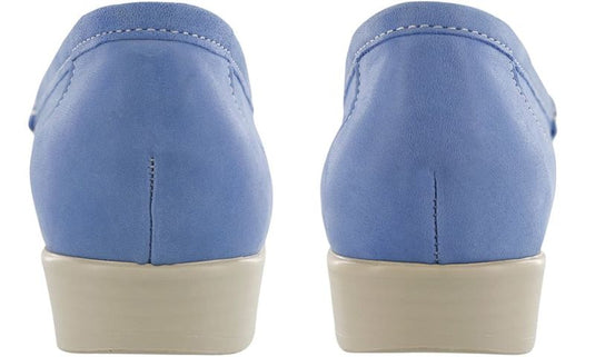 SAS Women's Savvy Flat Moccasin Denim