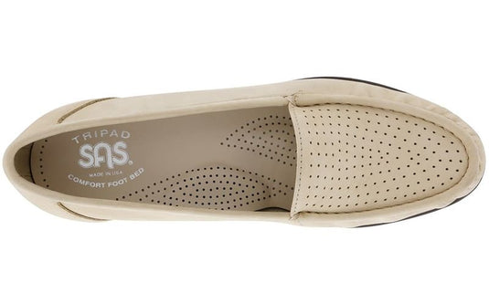 SAS Women's Savvy Flat Moccasin Linen