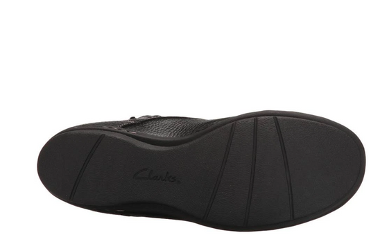 Clarks Women's Whistle Bea Black Tumbled Leather