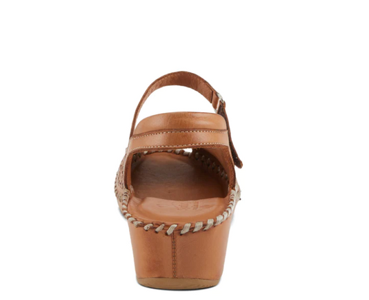 Spring Step Women's Santonio Camel