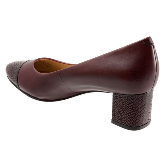 Trotters Women's Kiki Pump Burgundy