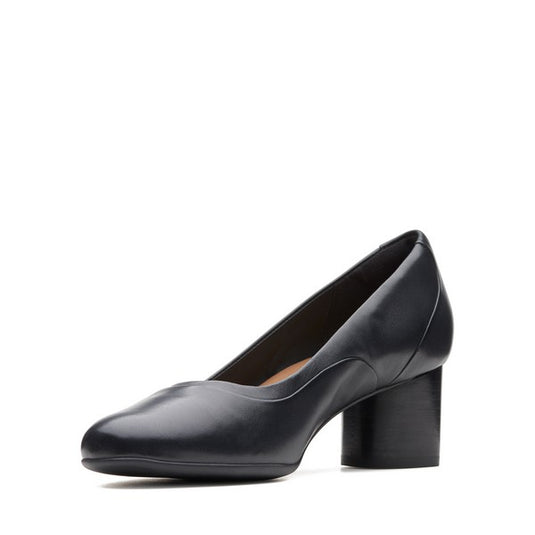 Clarks Women's Un Cosmo Step Black Leather