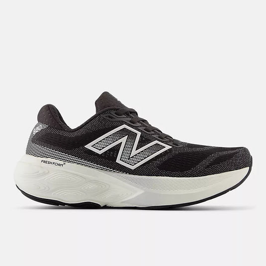 New Balance Women's Fresh Foam 880v15 BLACK/ WHITE